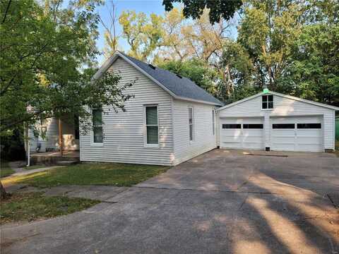 602 Walnut Street, Hannibal, MO 63401