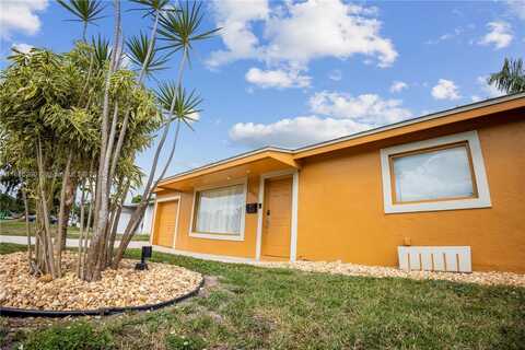 6541 NW 24th St, Sunrise, FL 33313