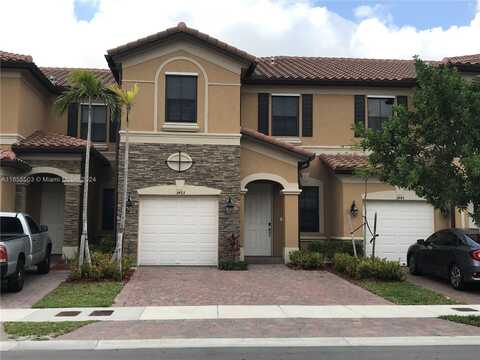 3453 W 92nd Pl, Hialeah, FL 33018