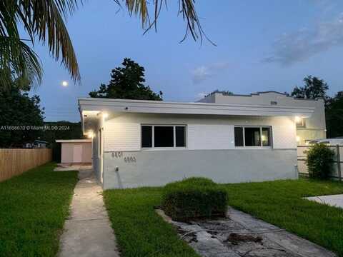 6801 NW 2nd Ct, Miami, FL 33150