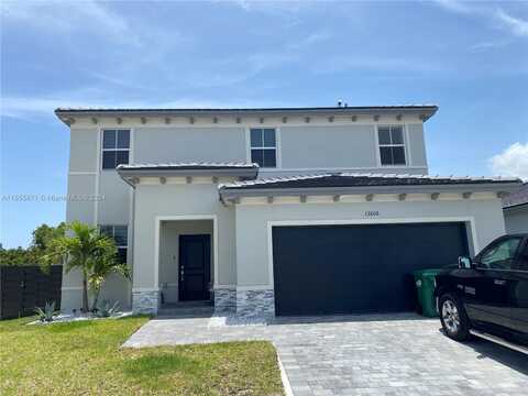 13606 SW 184th Ter, Miami, FL 33177