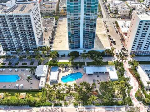 2655 Collins Ave, Miami Beach, FL 33140