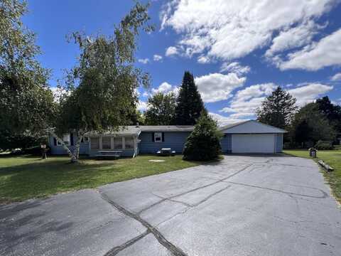 1422 Liberty Ln, Burlington, WI 53105