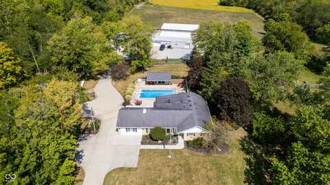 8620 W Fall Creek Drive, Pendleton, IN 46064