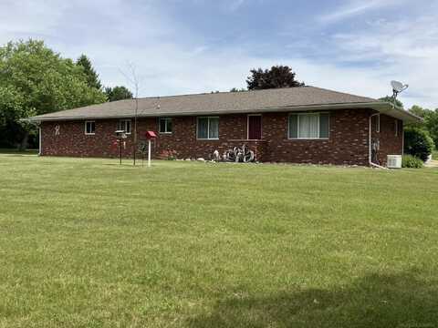 10360 N Wyman, Edmore, MI 48829