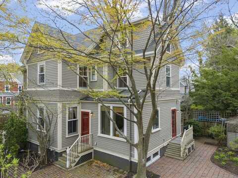 14 Linnaean Street, Cambridge, MA 02138