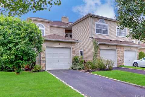 3 Windwatch Drive, Hauppauge, NY 11788