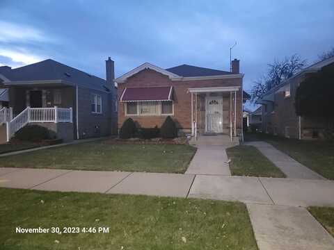 8230 S Albany Avenue, Chicago, IL 60652