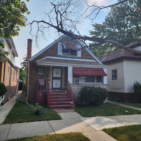 8555 S Essex Avenue, Chicago, IL 60617