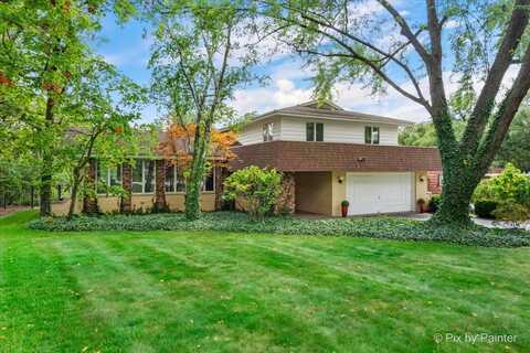 23w101 Kings Court, Glen Ellyn, IL 60137