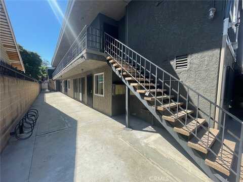 1250 W 37th Street, Los Angeles, CA 90007