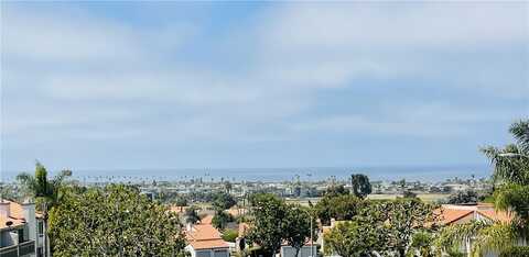 6675 Paseo Del Norte, Carlsbad, CA 92011