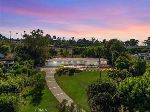 1 Outrider Road, Rolling Hills, CA 90274