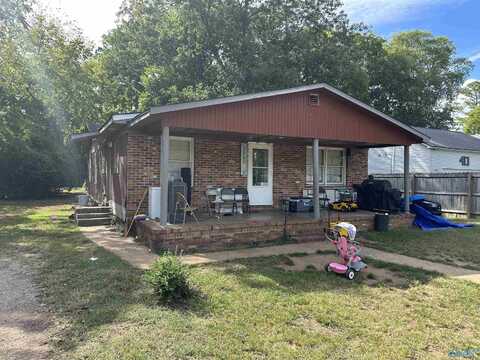 409 7th Avenue NW, Decatur, AL 35601