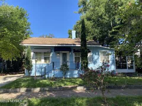 1545 LARUE Avenue, Jacksonville, FL 32207