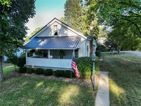 434 N Middle Street, Columbiana, OH 44408