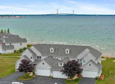 20605 Northern Lights, Mackinaw City, MI 49701