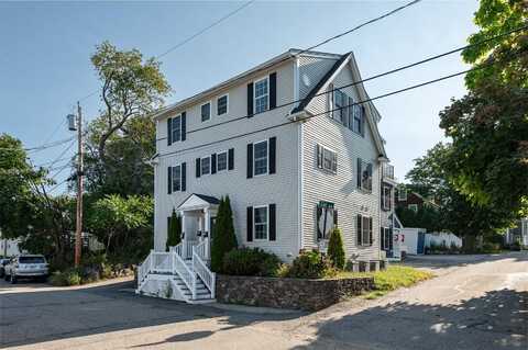 5 Pleasant Street, Kittery, ME 03904