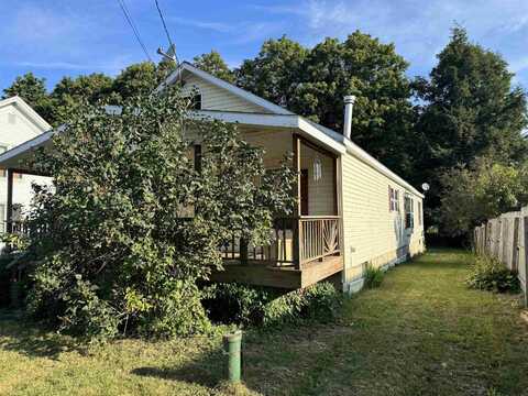 61 East Street, Rupert, VT 05776