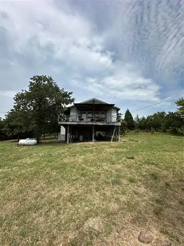 222 Yellow Rock Road, Stigler, OK 74462