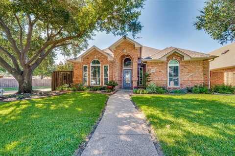 900 McCoy Drive, Irving, TX 75062