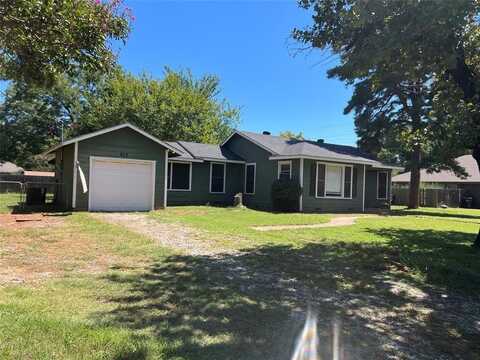 823 Magnolia Street, Arlington, TX 76012