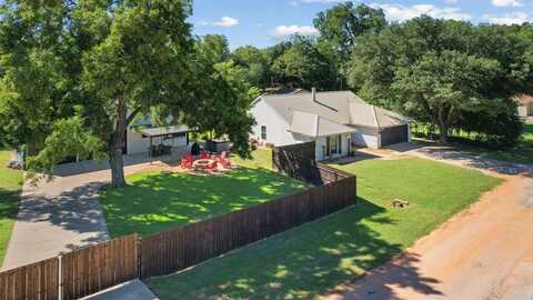 116 Songwood Drive, Weatherford, TX 76087