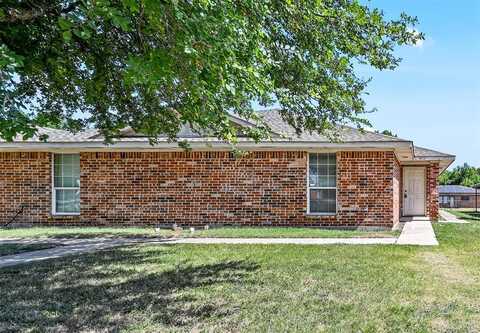 913 Potomac Drive, Lancaster, TX 75134