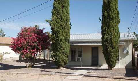 1006 W Dallas St, Marfa, TX 79843