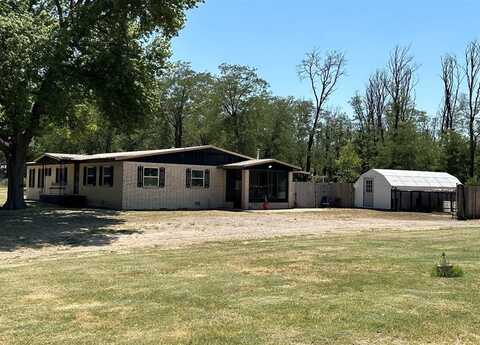 12373 N 1750 Road, Erick, OK 73645