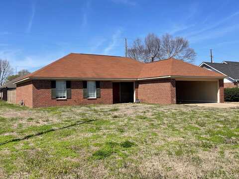 926 North Park Circle, Greenwood, MS 38930