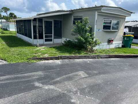 2056 Mobiland, Melbourne, FL 32935