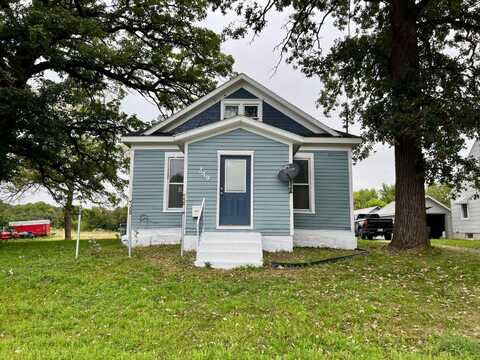 249 State St, Jackson, MN 56143