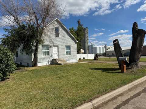 816 3rd St NE, Sidney, MT 59270