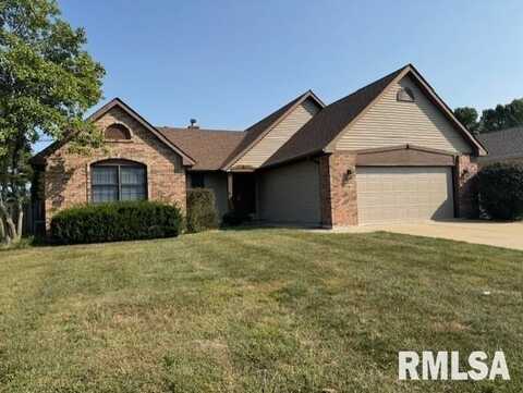 1005 MONARCH Drive, Chatham, IL 62629