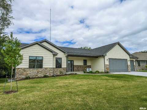 446 MASON Drive, Riverdale, IA 52722