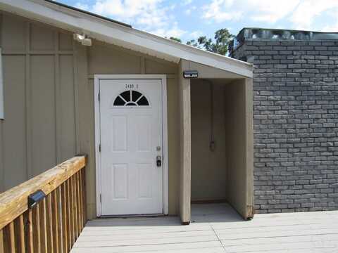 2435 E Johnson Ave, Pensacola, FL 32514