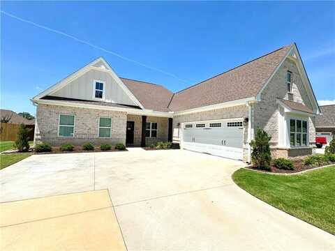 1658 Hidden Lakes Drive, Opelika, AL 36801