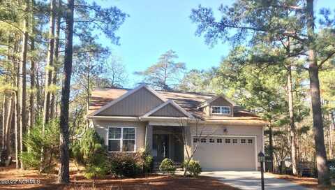 3 Sandhills Place, Pinehurst, NC 28374