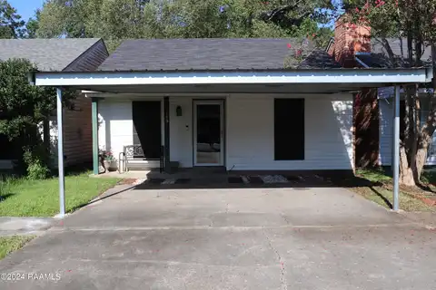 140 Gena Marie Drive, Lafayette, LA 70506