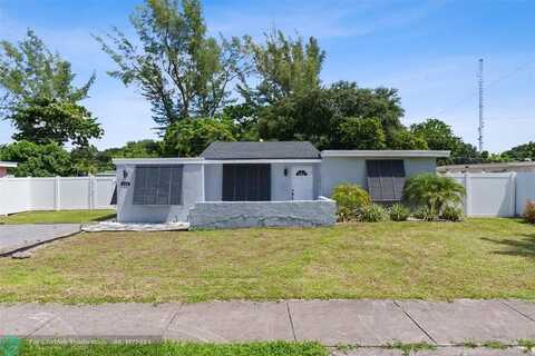 123 Miami Gardens Rd, West Park, FL 33023