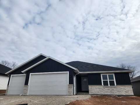 1017 LOTUS Trail, MENASHA, WI 54952