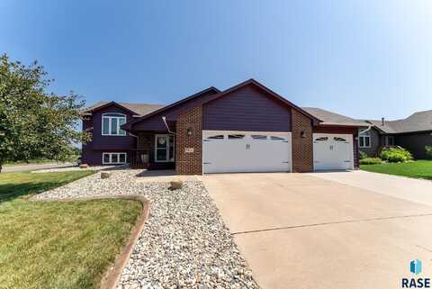 7500 S Denton Ave, Sioux Falls, SD 57108