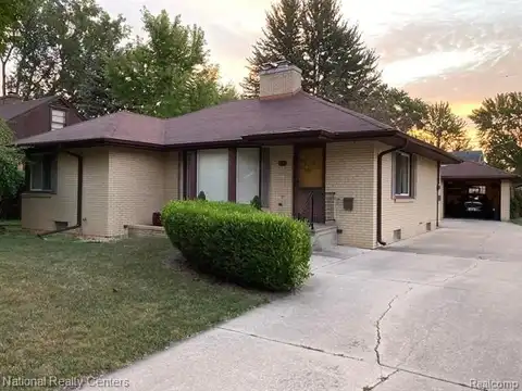 704 LOESSEL, Bay City, MI 48706