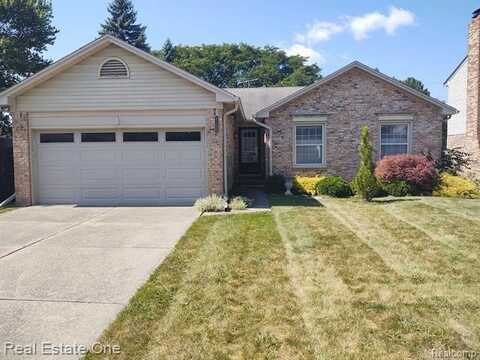 47023 BLOSSOM Lane, Macomb, MI 48044