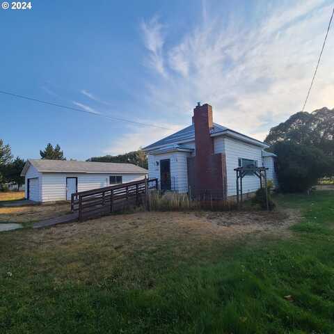 265 N 4TH AVE, Elgin, OR 97827