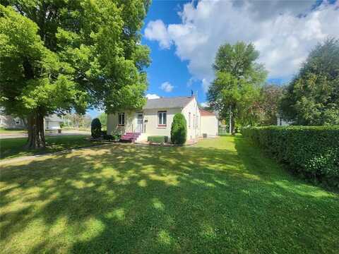 409 N 10th Street, Olivia, MN 56277