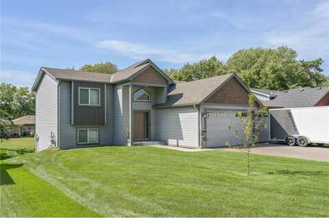 107 3rd Avenue SW, Isanti, MN 55040