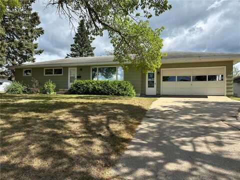 806 NE 7th Avenue, Grand Rapids, MN 55744