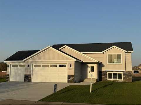 1013 26th Street Loop N, Sartell, MN 56377